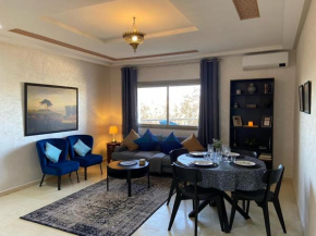 Appartement Luxueux, 2 chambres, à 300m de la Gare de train